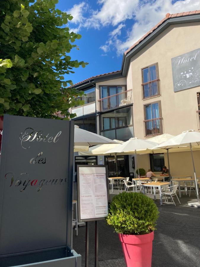 Logis Hotel Restaurant Des Voyageurs Le Malzieu-Ville Екстериор снимка